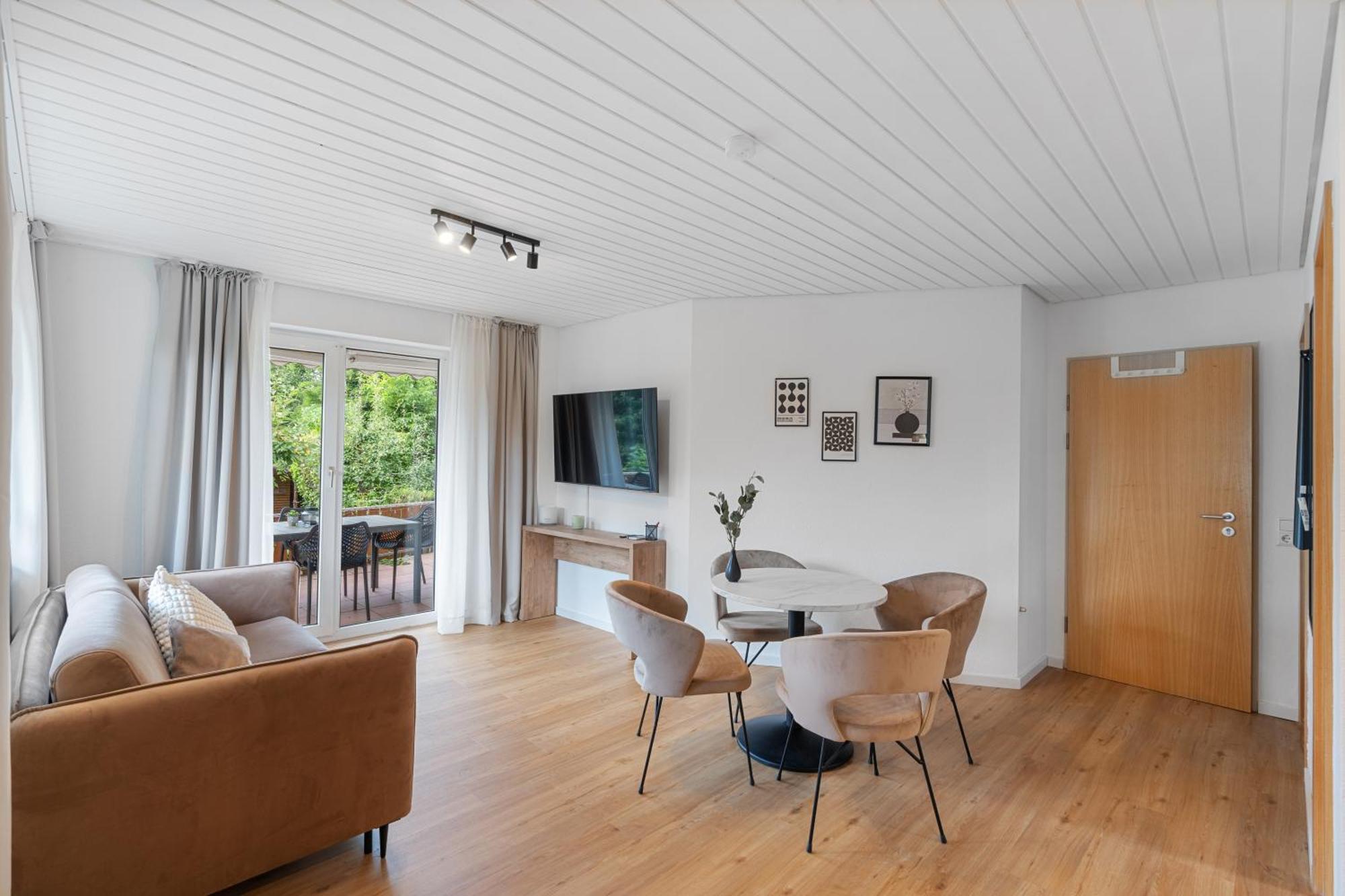 Anytime - Gaestehaus Am Weinberg In Ueberlingen المظهر الخارجي الصورة
